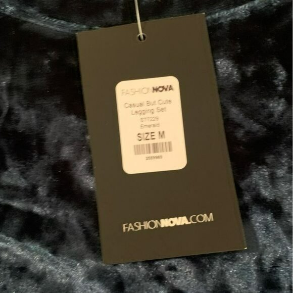 Fashion nova casual but cute legging and long sleeve set in emerald green -M - Picture 8 of 14